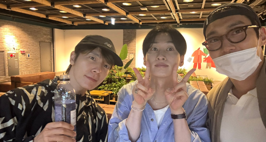 Super Junior始源曝看電影鬧劇！銀赫遲到1.5小時　東海誤闖《鬼滅之刃》影廳